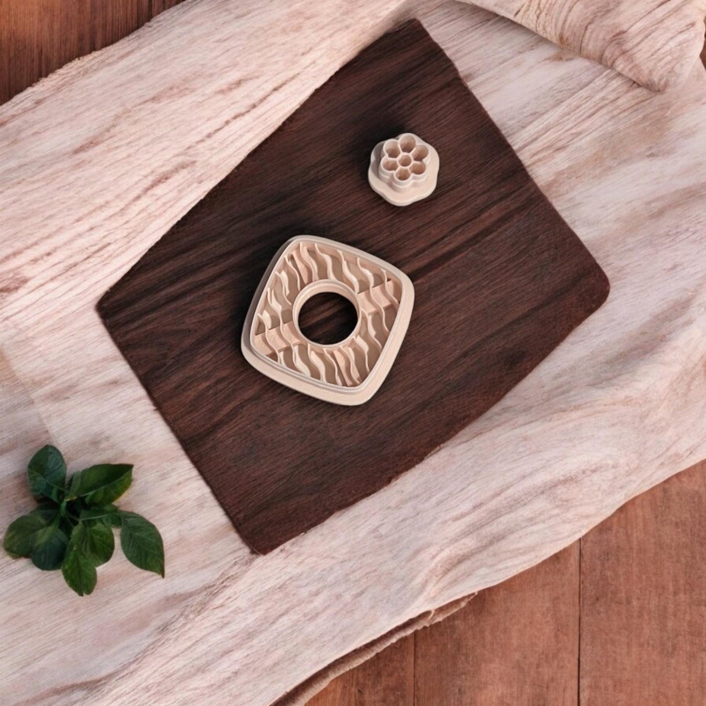 wavy-donut-polymer-clay-cutter-set