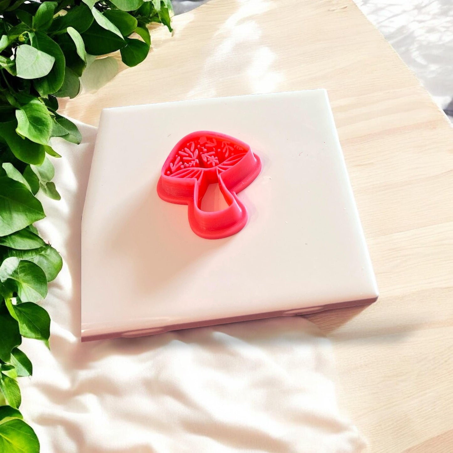 Boho Mushroom Folk Clay Cutter – 40mm Embossed Design for Polymer Clay Earrings and Handmade Accessories
