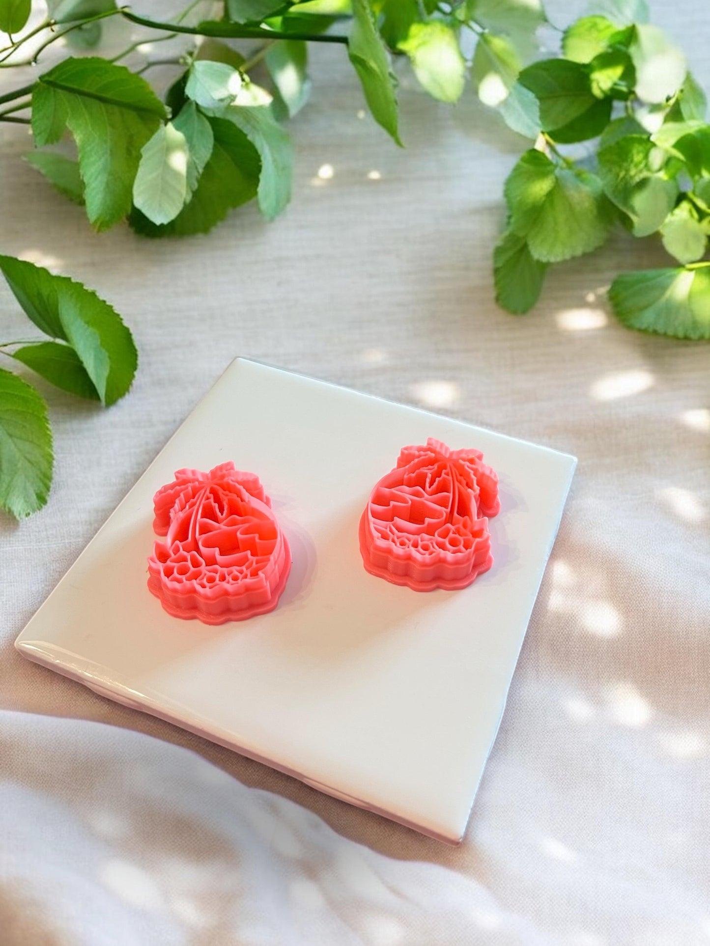 Pair of beach scene clay cutters