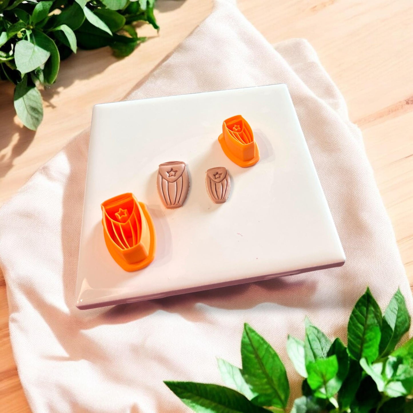 bongos clay cutter and earrings