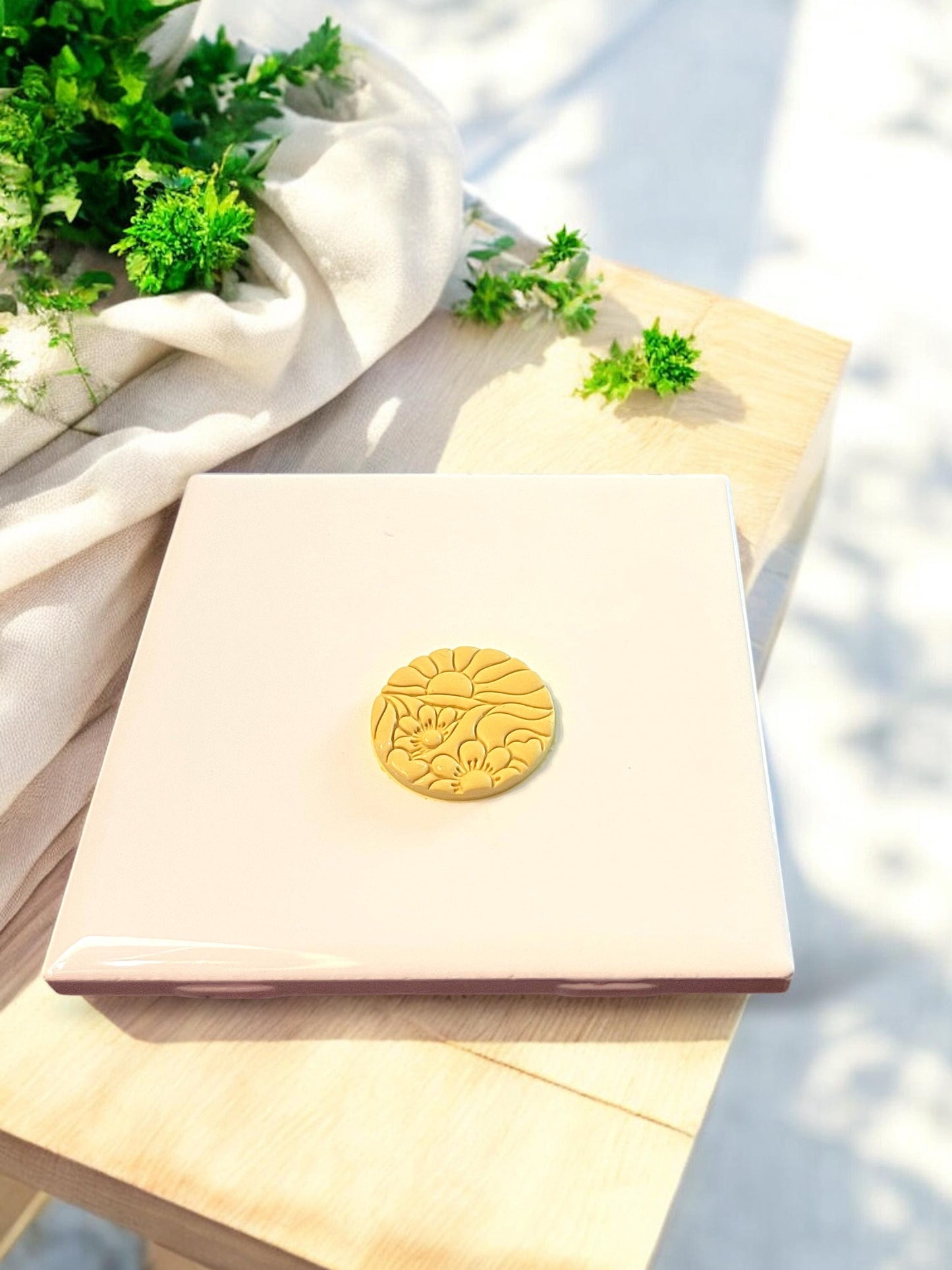 round floral clay earring cutter mold
