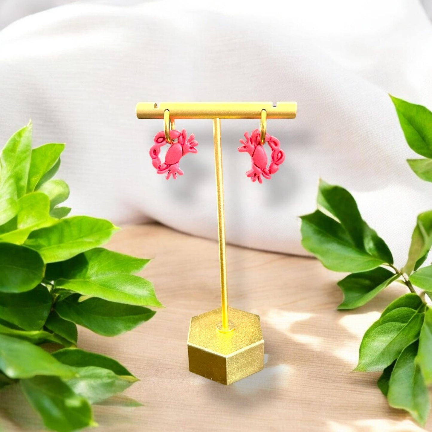 Adorable Crab Polymer Clay Earring Cutter – Coastal Vibes for Beach-Inspired Designs