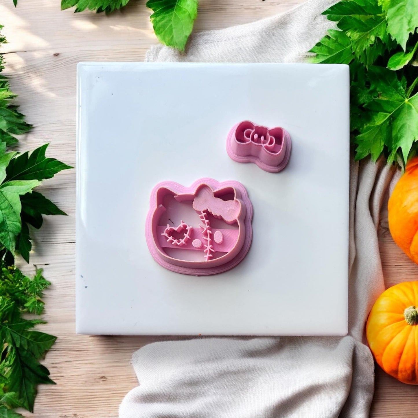 Halloween kitty clay cutters – face and bow shown separately