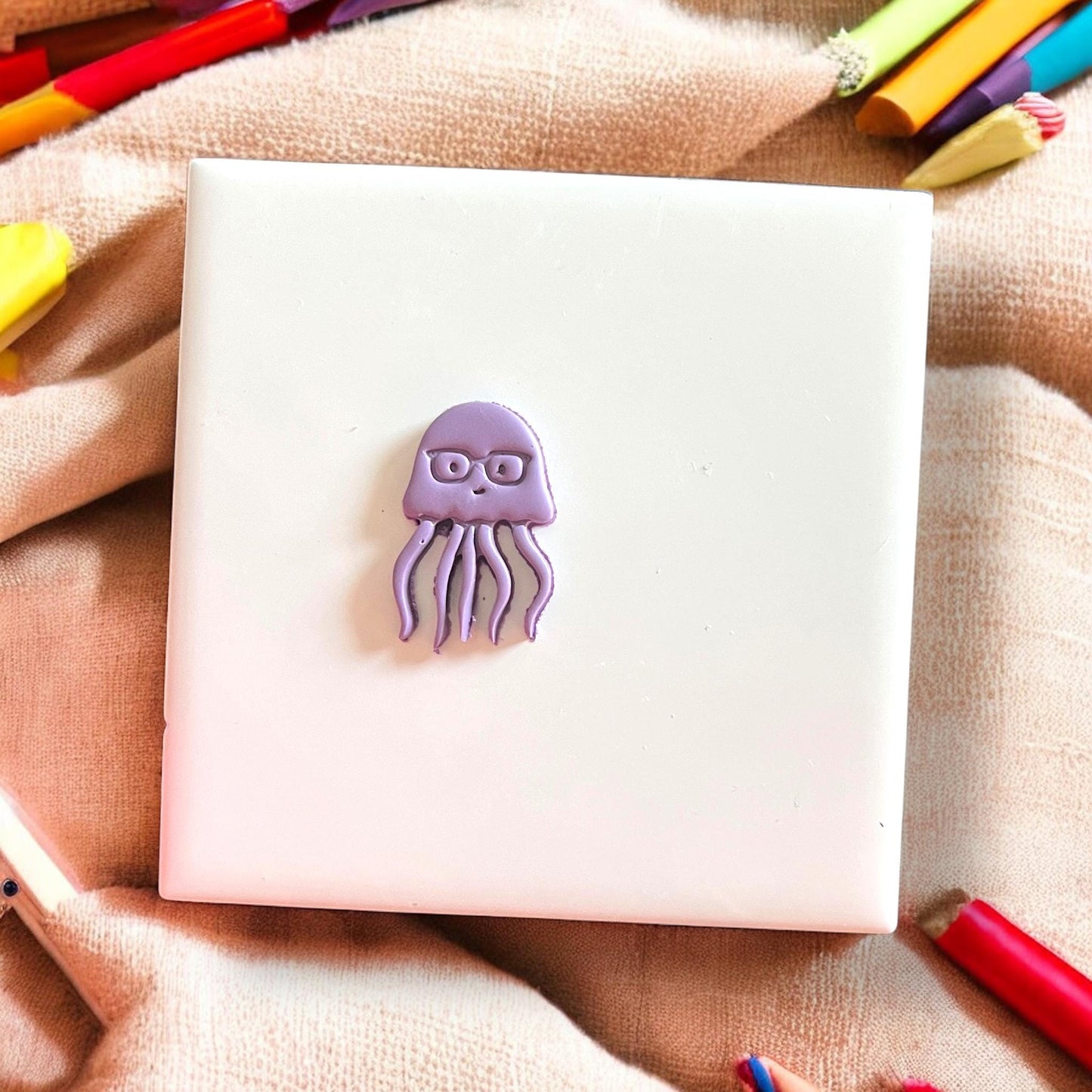 clay cutter jellyfish with glasses