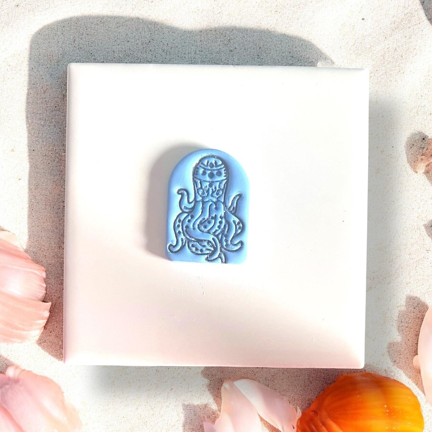 octopus arch mold with tentacles