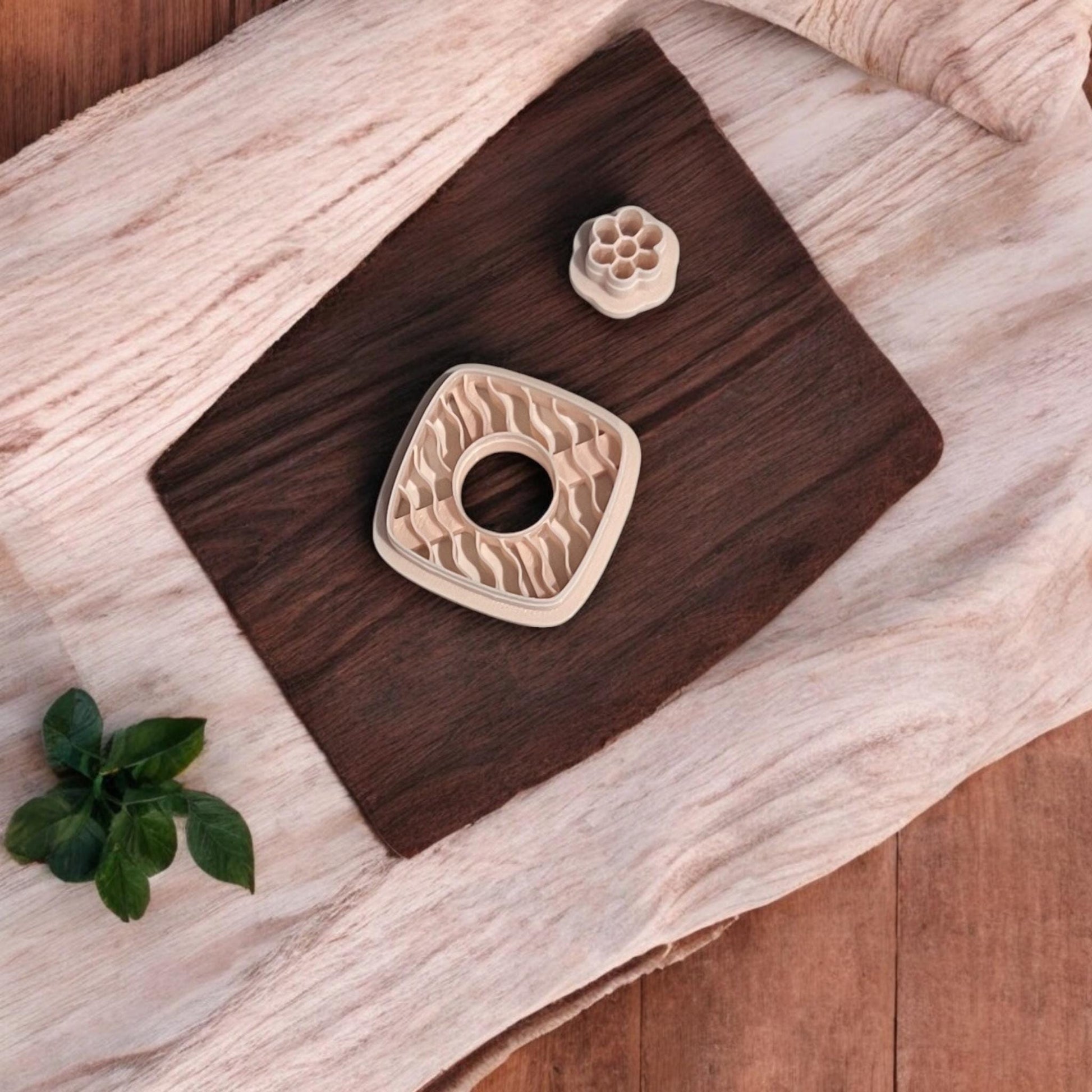 wavy-donut-polymer-clay-cutter-set
