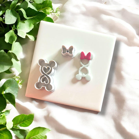two-part mouse cutter set with bow