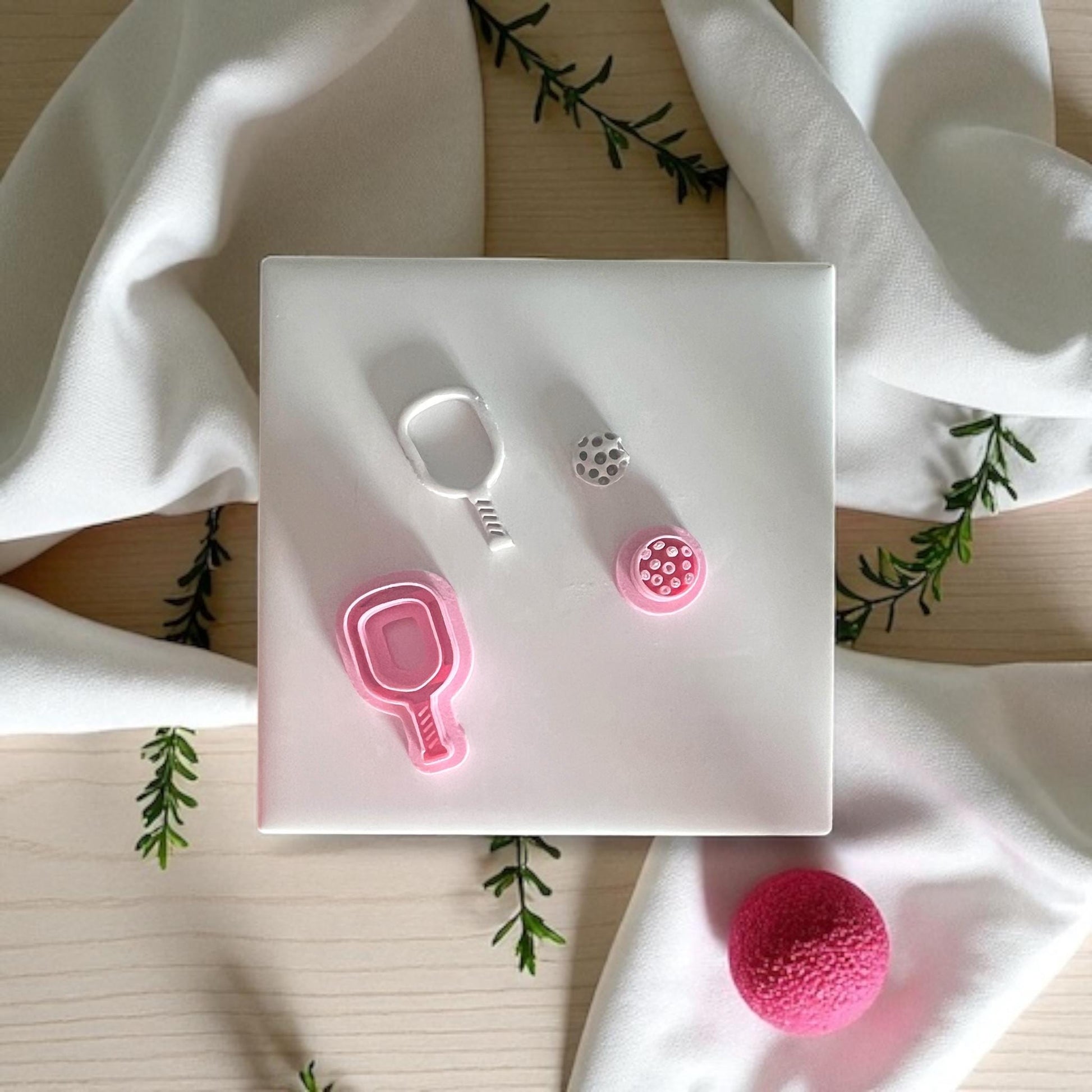 pickleball racket clay impression