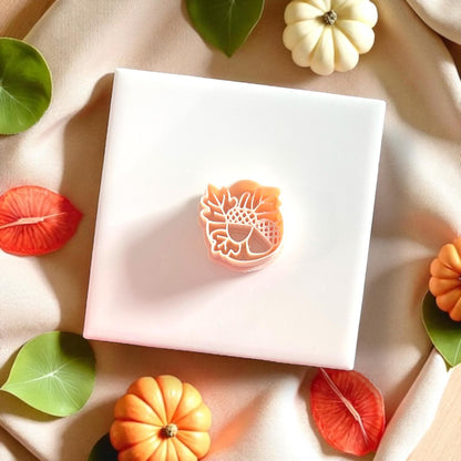 oak leaf and acorn earring cutter