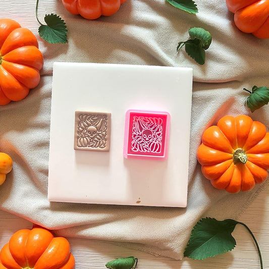Skull and pumpkin slab with cutter side by side