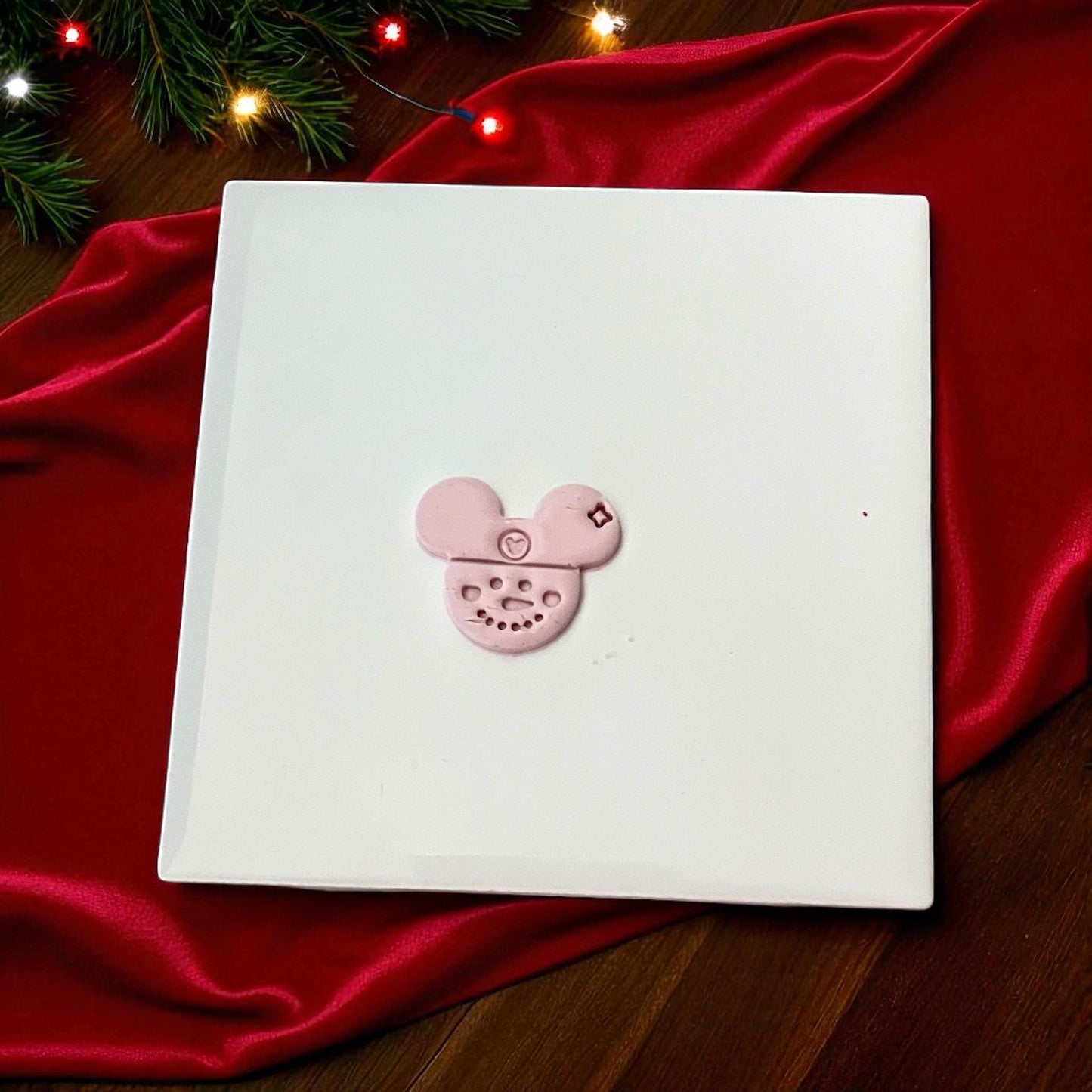 Christmas Mousy Snowman Clay Cutter – Festive Polymer Clay Tool for Holiday Jewelry and Craft Creations