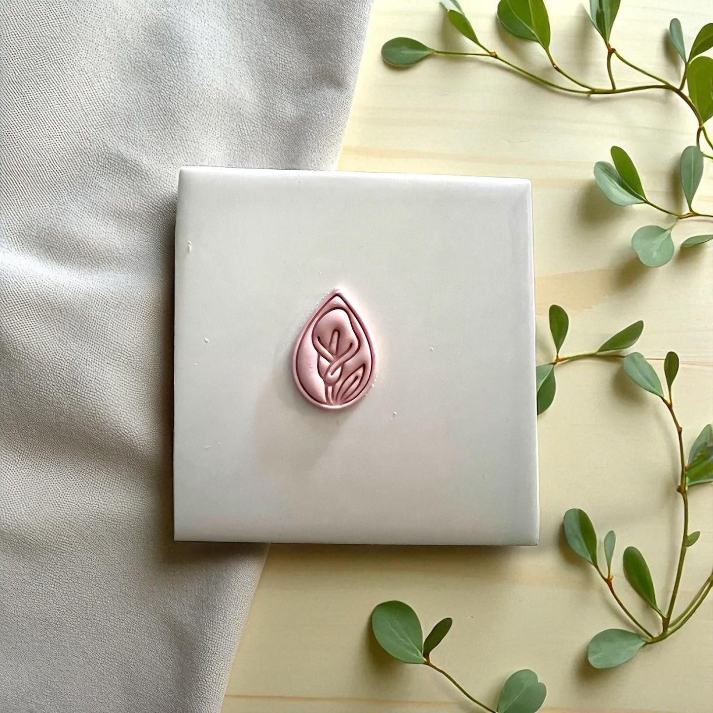 Small teardrop calla lily clay imprint with greenery