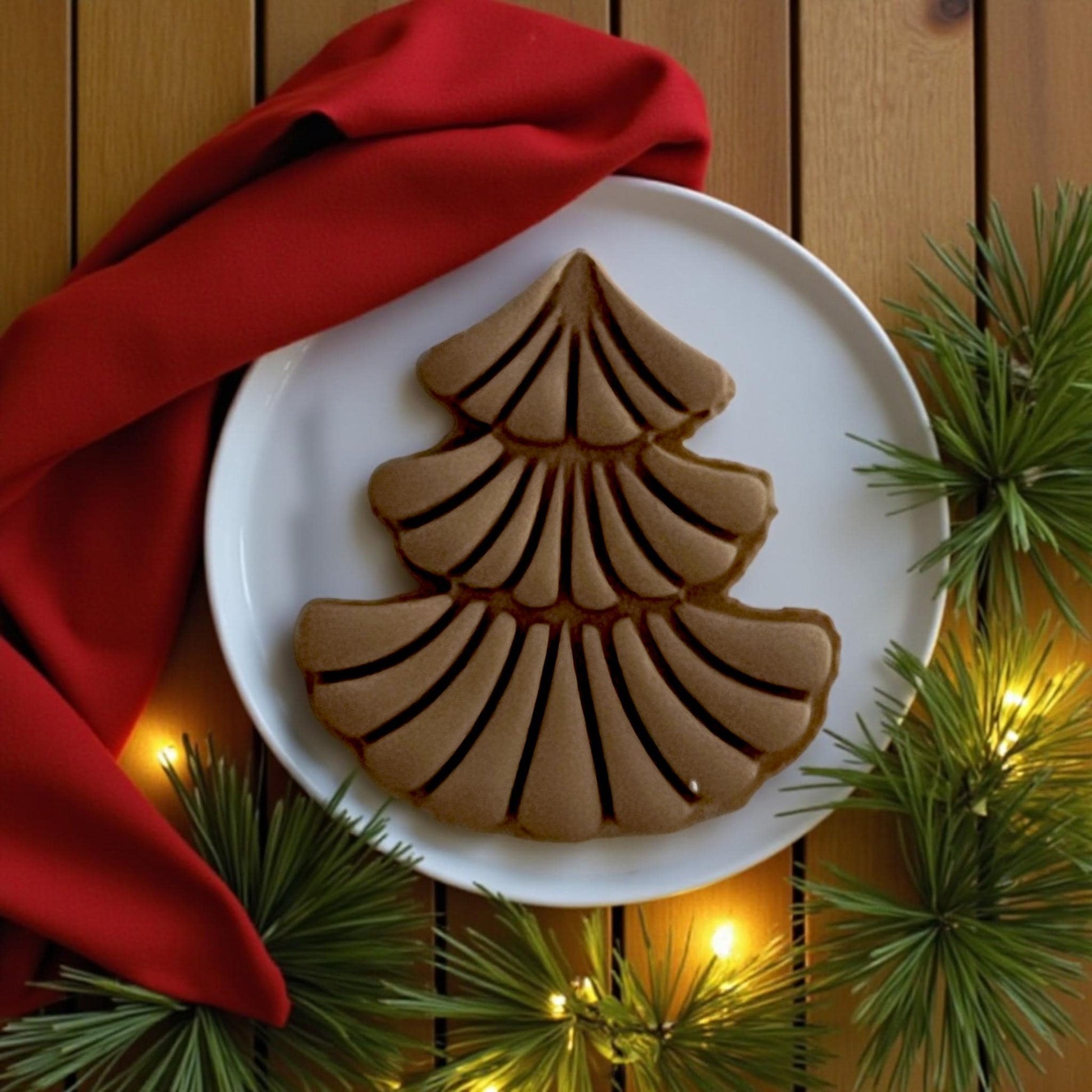 Scalloped Christmas Tree Polymer Clay Cutter | Elegant Holiday Clay Cutter | Art Deco Tree Clay Tool for Festive Polymer Creations