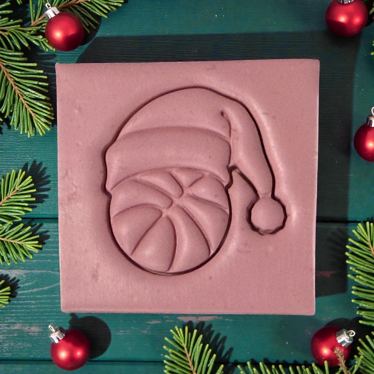 basketball santa clay impression on tile with greenery