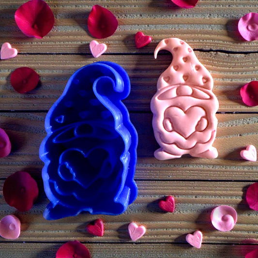 Valentine gnome clay piece and cutter with petals