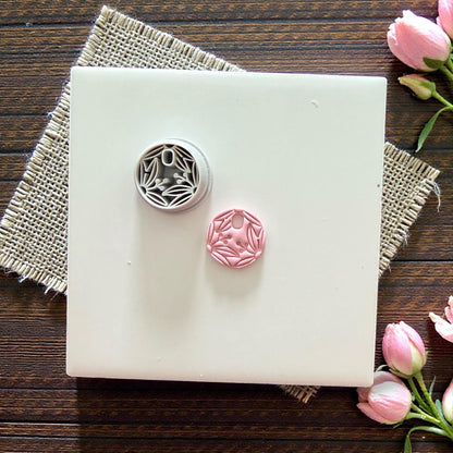 clay impression and cutter of leafy botanical circle