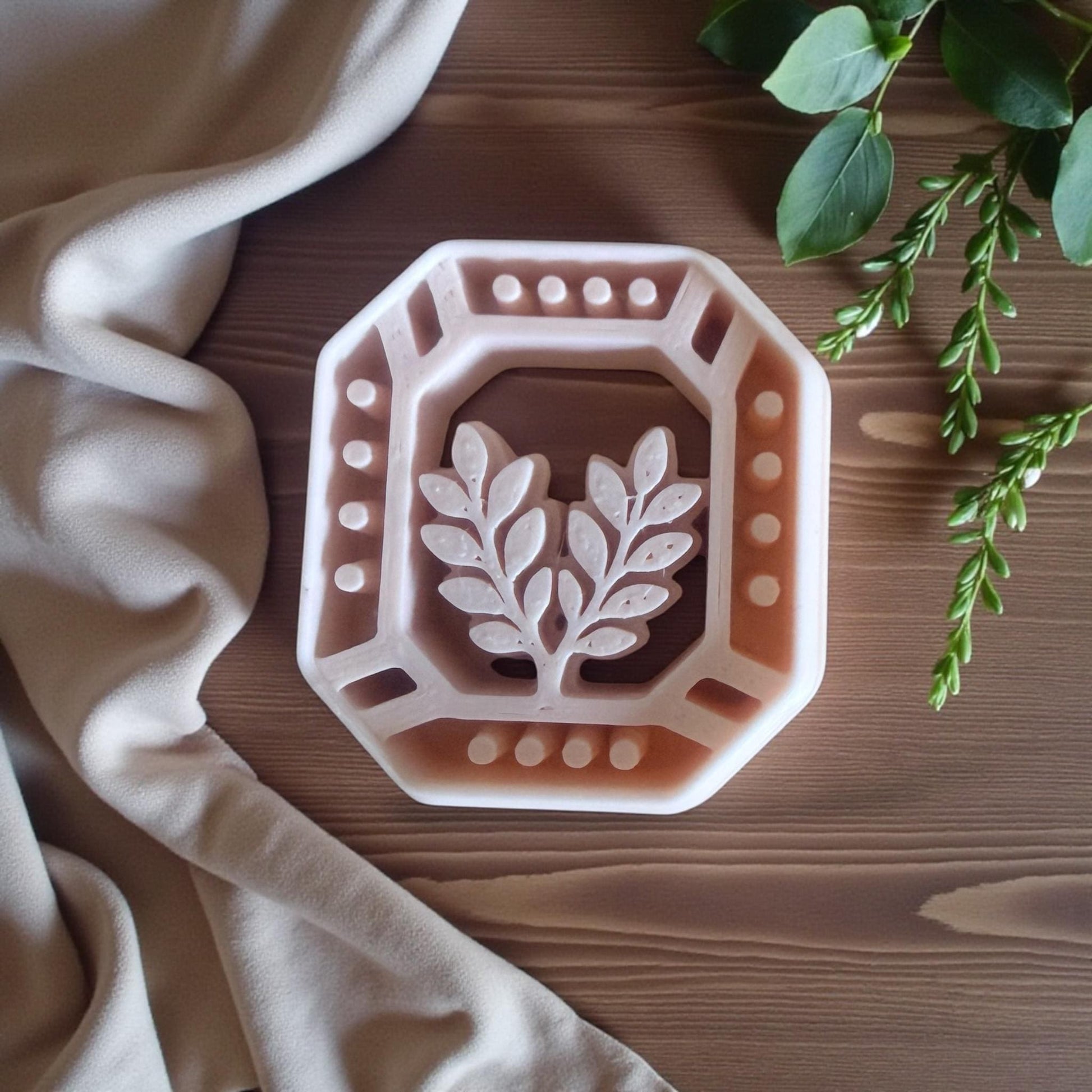 octagon cameo cutter floral leaves