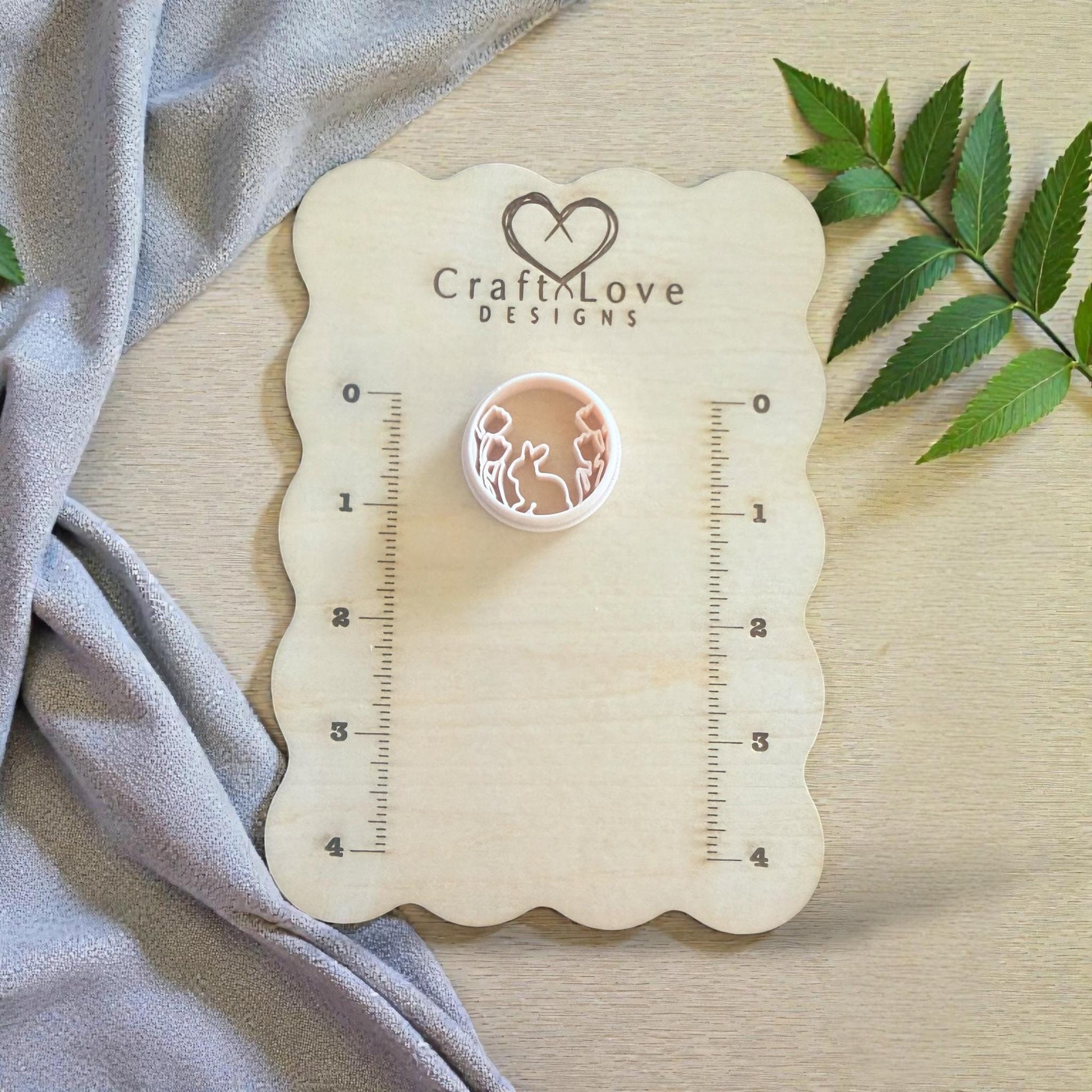 bunny floral cutter on craftlove sizing board
