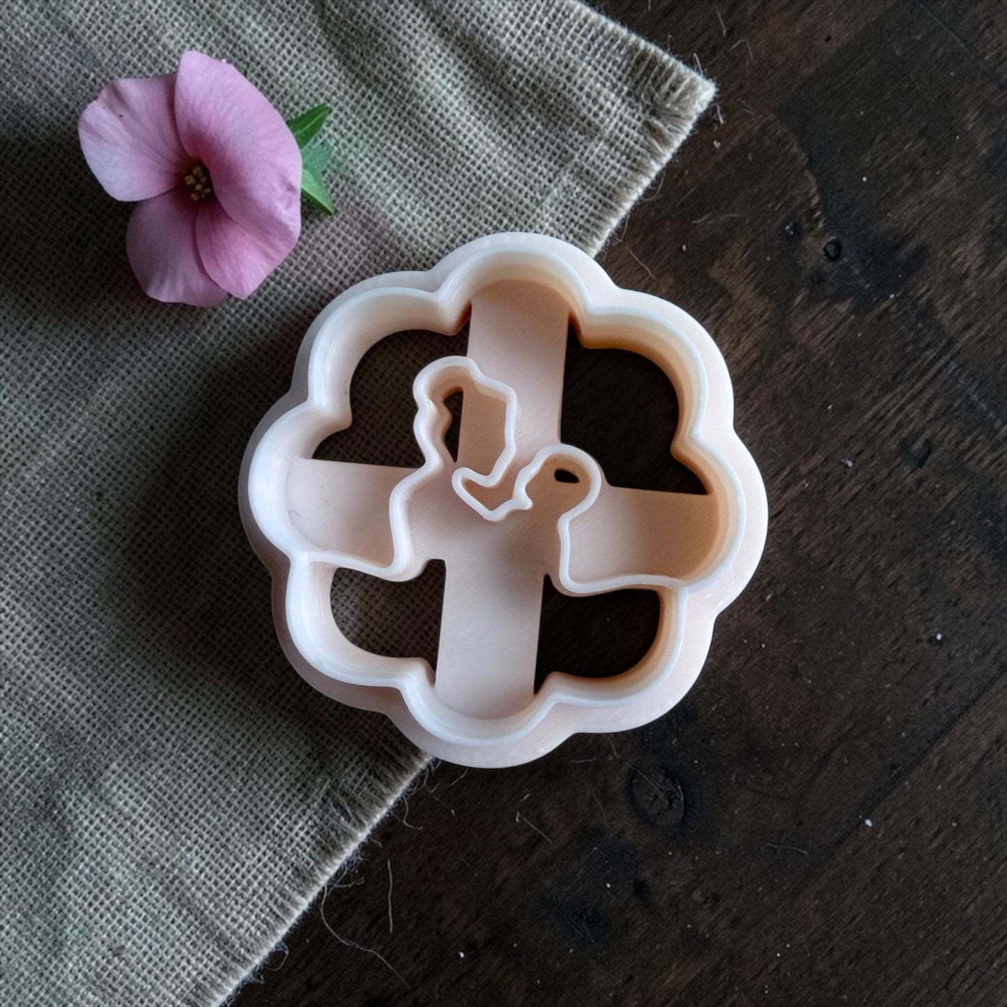 mother silhouette clay cutter with baby design example