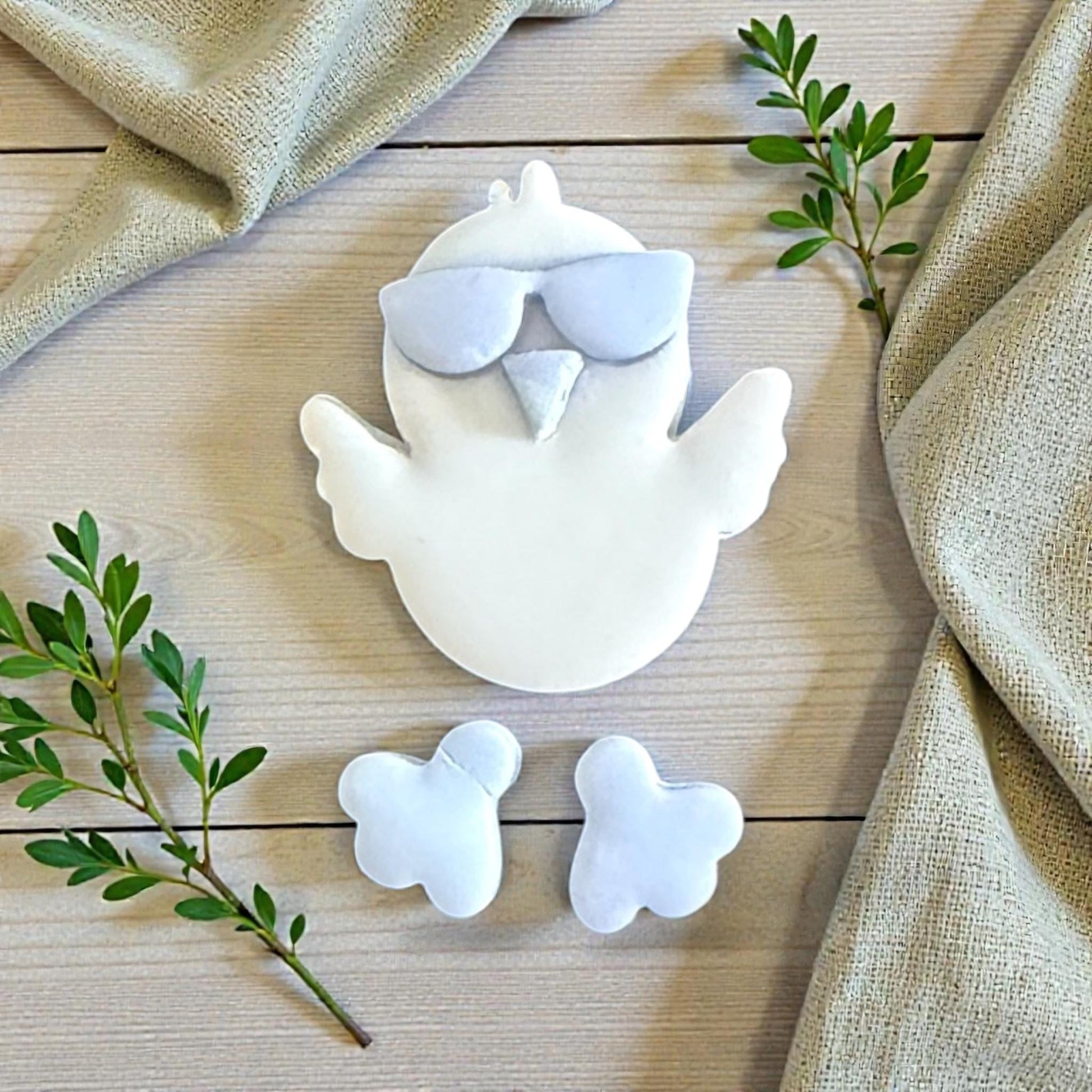 assembled chick clay piece