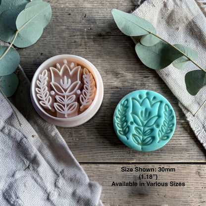 tulip clay cutter and finished clay charm with size information