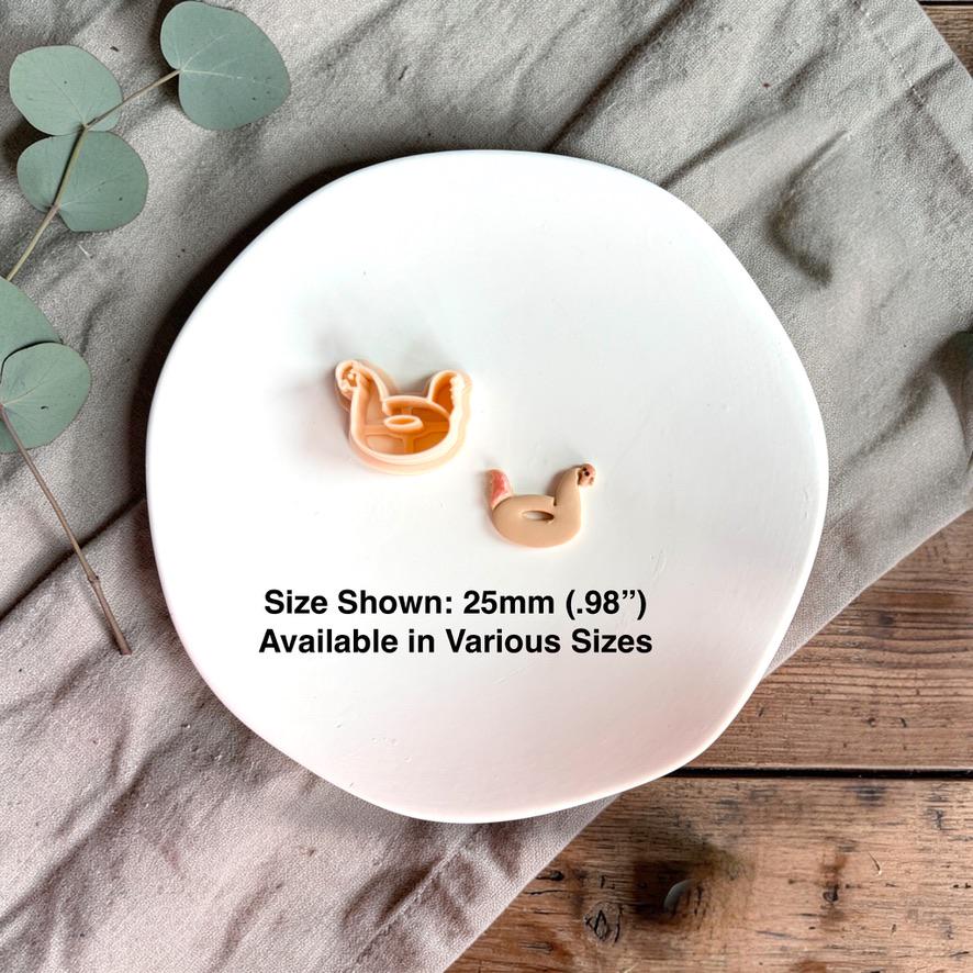 Cutter and clay example with size text showing 25mm measurement
