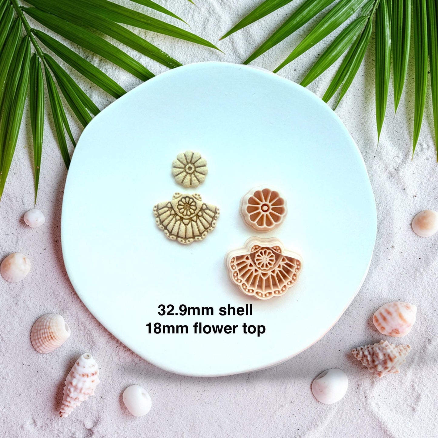 Cutter set with size reference showing 32.9mm shell and 18mm flower stud